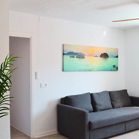 Apartamentos Cana Sofia Cala Llonga  Exteriör bild