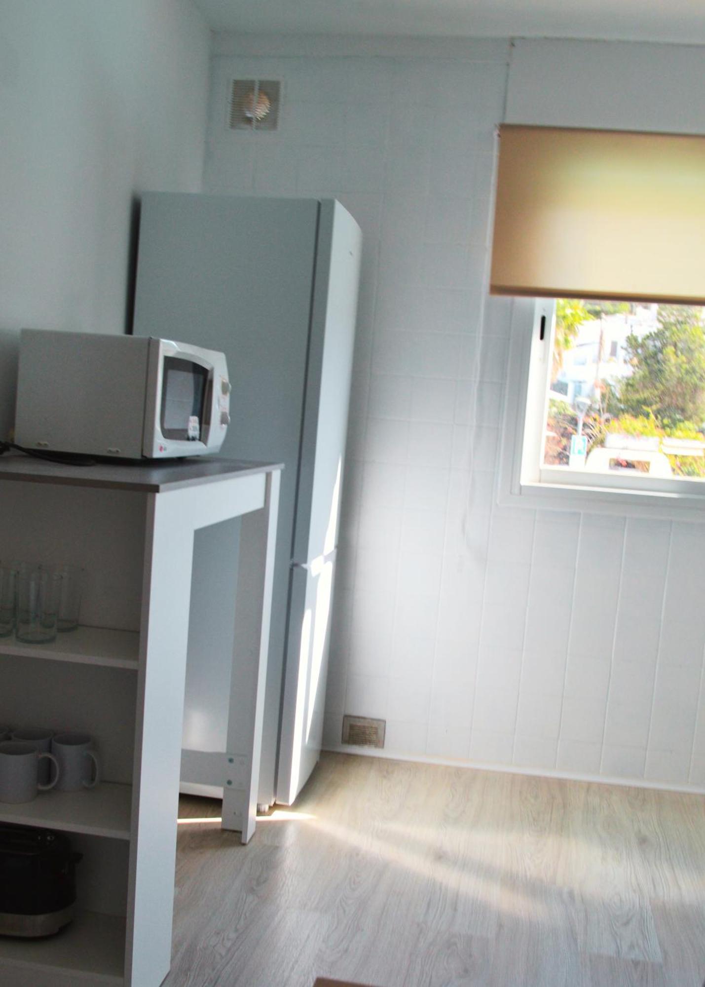 Apartamentos Cana Sofia Cala Llonga  Exteriör bild